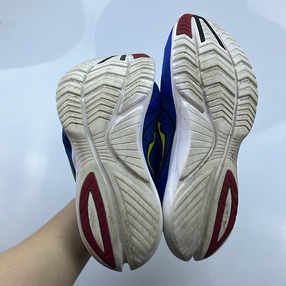 Saucony Kinvara 13 Sneakers - Size 11 - N186-13 - Picture 4 of 5